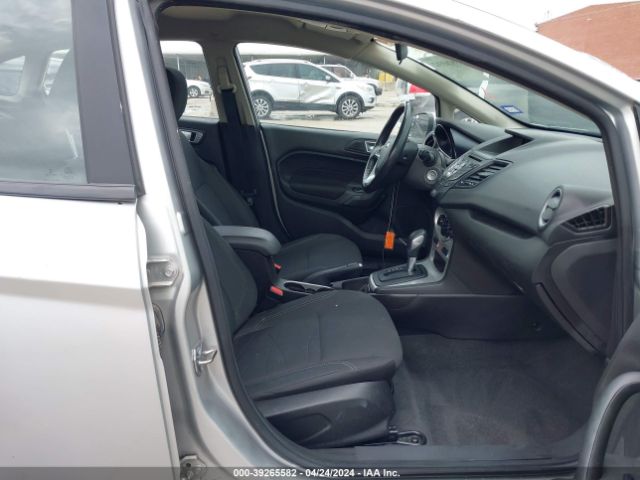 3FADP4BJ9FM199166 Ford FIESTA SE