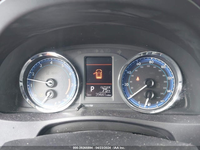 Toyota COROLLA LE 2019 5YFBURHE7KP947692 Image 7