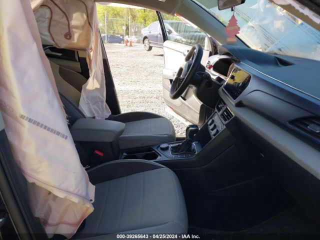 3VVWX7B23NM048840 Volkswagen Taos 1.5t Se