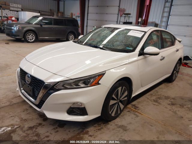 1N4BL4DW5KN302093 Nissan Altima 2.5 Sv