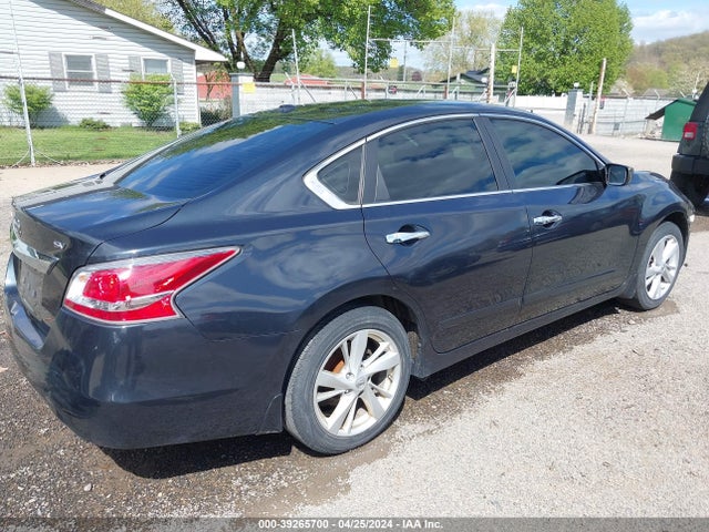 Nissan Altima 2.5 Sv 2015 1N4AL3AP8FC218161 Image 4