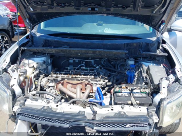 JTLZE4FE5FJ070605 Scion XB