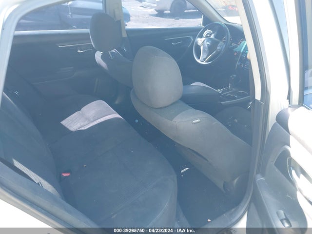 Nissan Altima 2.5 S 2014 1N4AL3AP7EN226108 Image 8