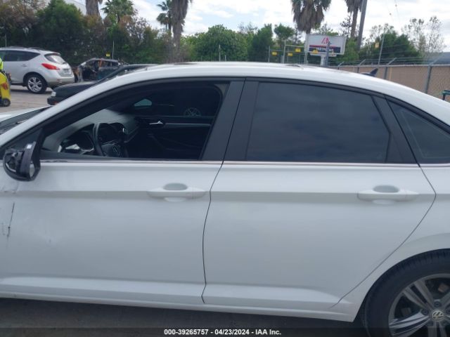 3VWN57BU2LM026047 Volkswagen Jetta 1.4t R-line/1.4t S