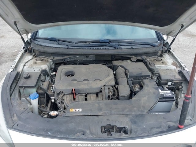 Hyundai SONATA SE 2016 5NPE24AF3GH267172 Image 10