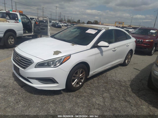 Hyundai SONATA SE 2016 5NPE24AF3GH267172 Image 2