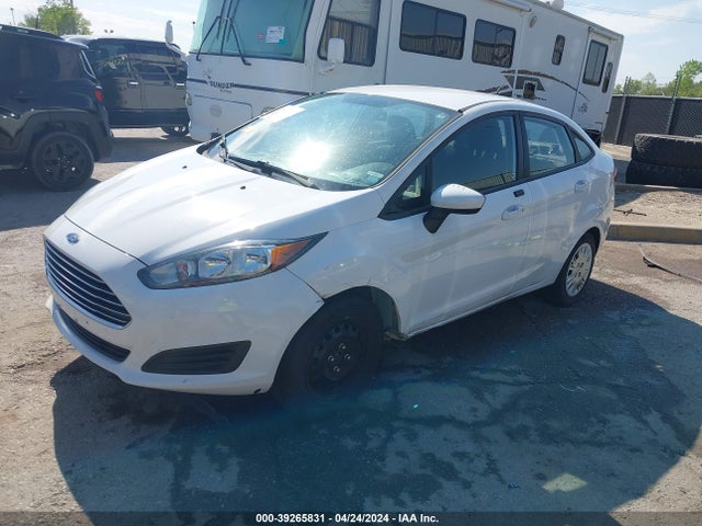 Ford FIESTA S 2014 3FADP4AJ6EM113540 Image 2