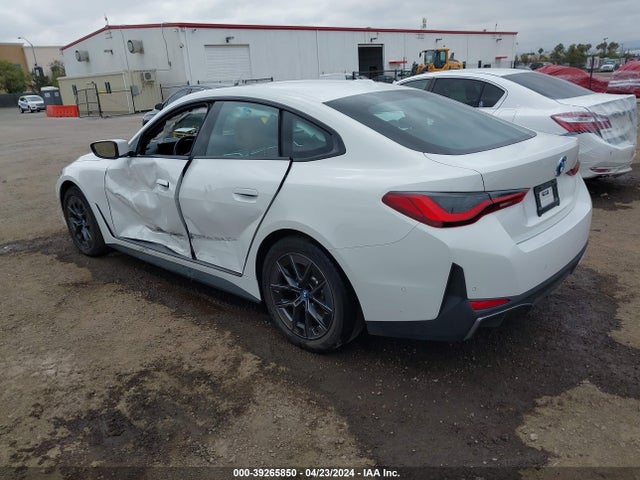 BMW I4 Edrive35 2023 WBY43AW08PFR09292 Image 3