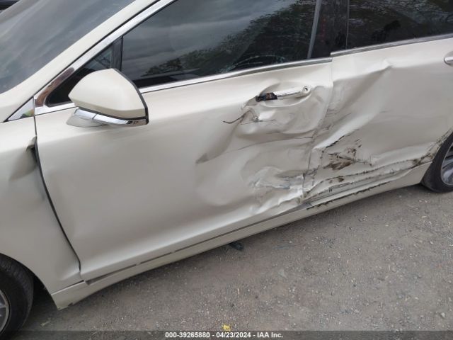 3LN6L2JK2FR626845 Lincoln MKZ
