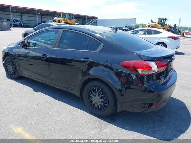 KIA FORTE LX 2018 3KPFK4A78JE256967 Image 3