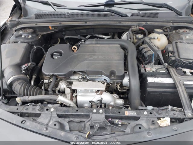 Chevrolet Malibu 1fl 2017 1G1ZC5ST3HF155727 Image 10