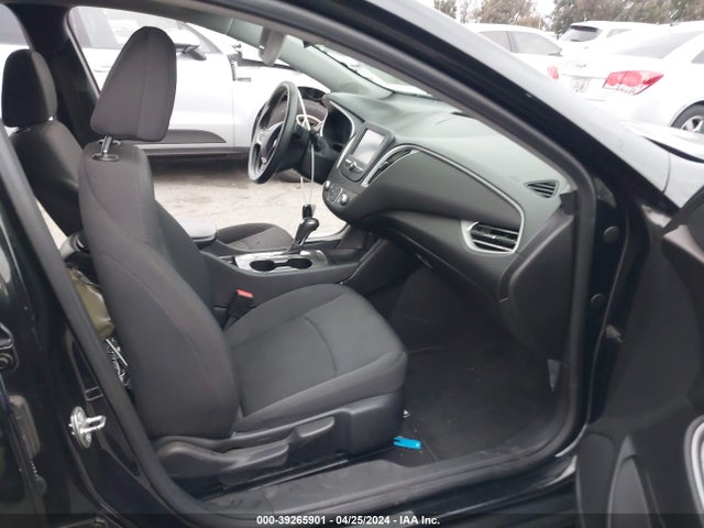 Chevrolet Malibu 1fl 2017 1G1ZC5ST3HF155727 Image 5