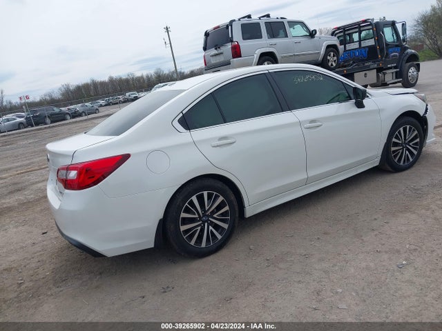 Subaru Legacy 2.5i 2019 4S3BNAB66K3023169 Image 4