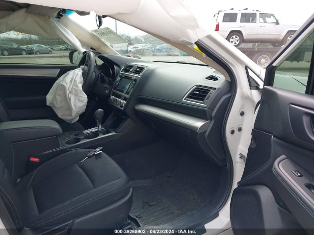 Subaru Legacy 2.5i 2019 4S3BNAB66K3023169 Image 5
