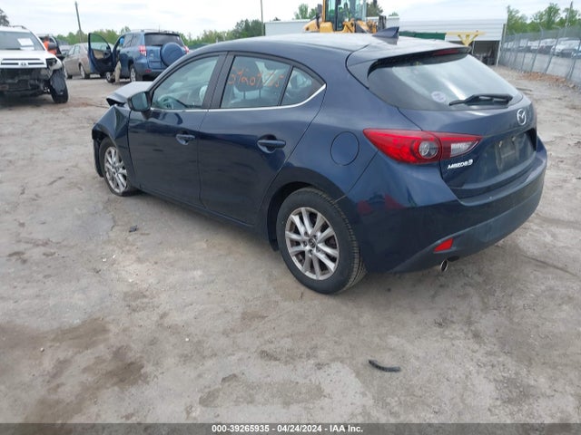 Mazda Mazda3 I Touring 2015 JM1BM1L74F1272095 Image 3