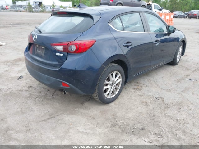 Mazda Mazda3 I Touring 2015 JM1BM1L74F1272095 Image 4