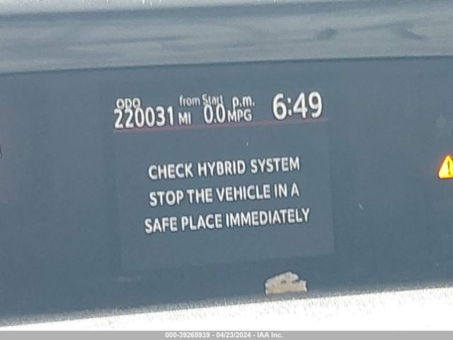 JTDKDTB38F1107709 Toyota Prius C One