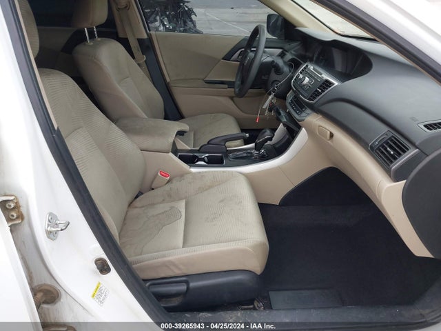 Honda ACCORD LX 2015 1HGCR2F39FA262863 Image 5