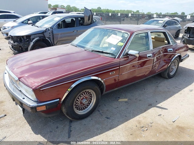 1990 JAGUAR VANDENPLAS SAJMY1747LC605288 Photo 1