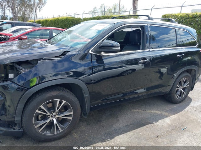 Toyota Highlander Xle V6 2016 5TDJKRFH1GS290689 Image 14