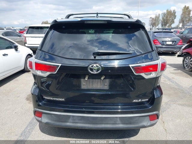 Toyota Highlander Xle V6 2016 5TDJKRFH1GS290689 Image 16