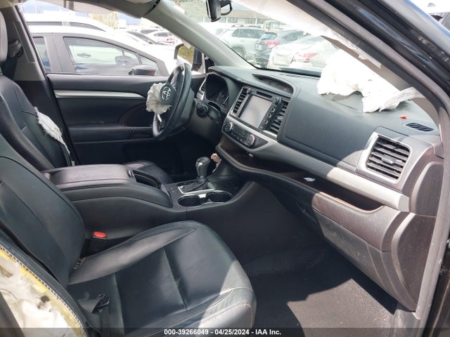 Toyota Highlander Xle V6 2016 5TDJKRFH1GS290689 Image 5
