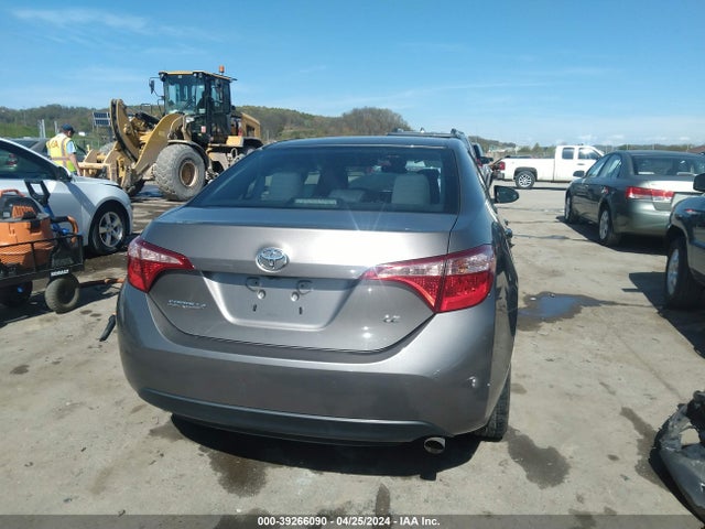 Toyota COROLLA LE 2018 2T1BURHE8JC024748 Image 17