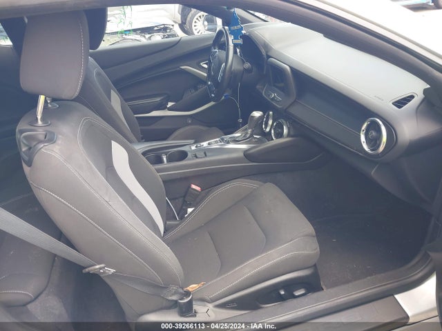 Chevrolet Camaro 1lt 2019 1G1FB1RX9K0120210 Image 5