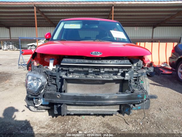 KNDJ63AU0L7039799 KIA Soul Gt-line