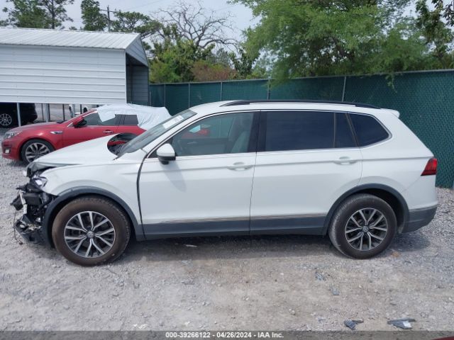 3VV3B7AX4JM064554 Volkswagen Tiguan 2.0t Se/2.0t Sel