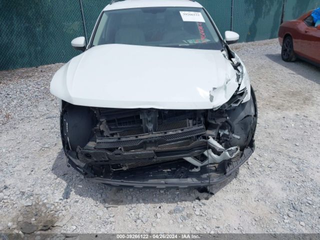 3VV3B7AX4JM064554 Volkswagen Tiguan 2.0t Se/2.0t Sel
