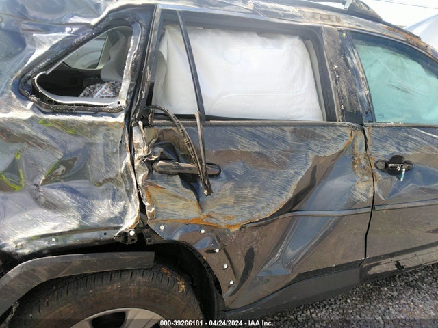 Toyota Rav4 Xle 2023 2T3P1RFV0PW397332 Image 13