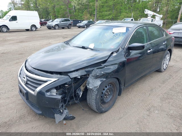 Nissan Altima 2.5 S 2014 1N4AL3AP5EC109221 Image 2