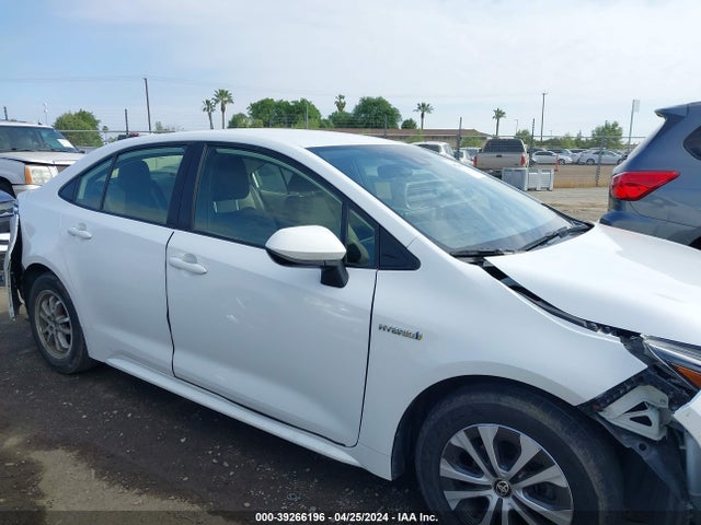 Toyota Corolla Hybrid Le 2021 JTDEAMDE9MJ014656 Image 14