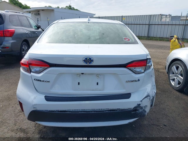 Toyota Corolla Hybrid Le 2021 JTDEAMDE9MJ014656 Image 17