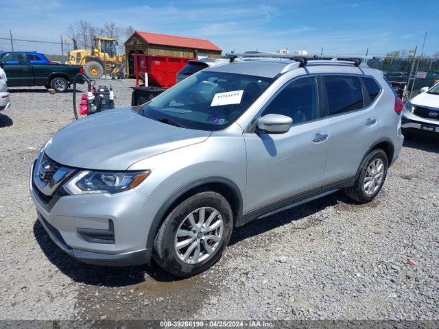 Nissan ROGUE SV 2017 KNMAT2MV3HP504879 Image 2