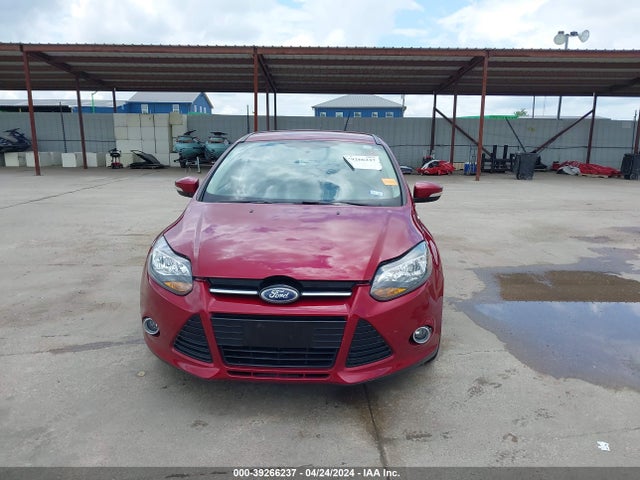 Ford Focus Titanium 2014 1FADP3N29EL442067 Image 12