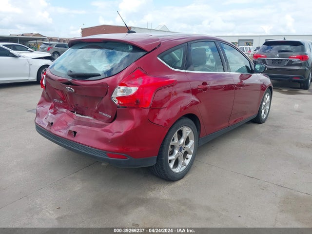 Ford Focus Titanium 2014 1FADP3N29EL442067 Image 4