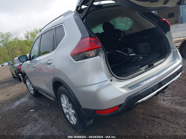 Nissan ROGUE SV 2018 5N1AT2MV0JC731018 Image 3