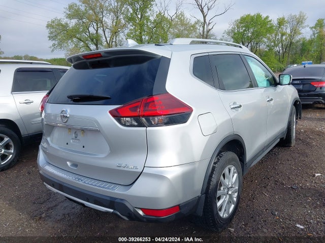 Nissan ROGUE SV 2018 5N1AT2MV0JC731018 Image 4