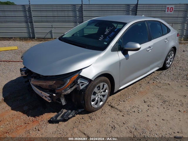 Toyota COROLLA LE 2022 5YFEPMAE7NP314552 Image 2