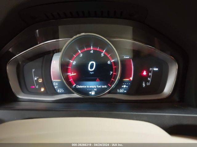 YV126MFK9F1357178 Volvo S60 T5 Premier