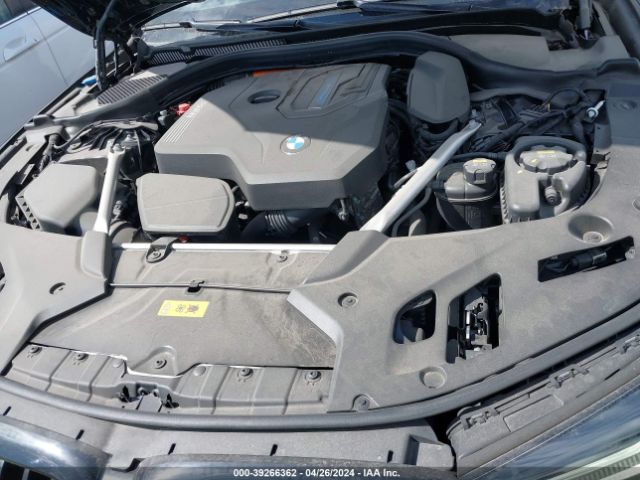 WBA13AG05NCK12452 BMW 530e