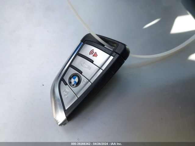 WBA13AG05NCK12452 BMW 530e