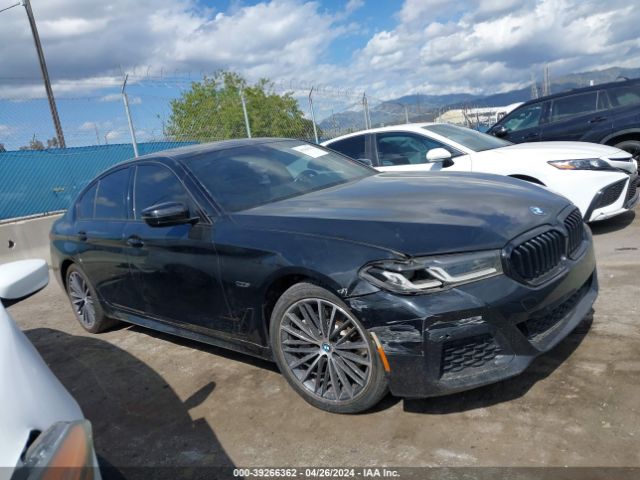 WBA13AG05NCK12452 BMW 530e