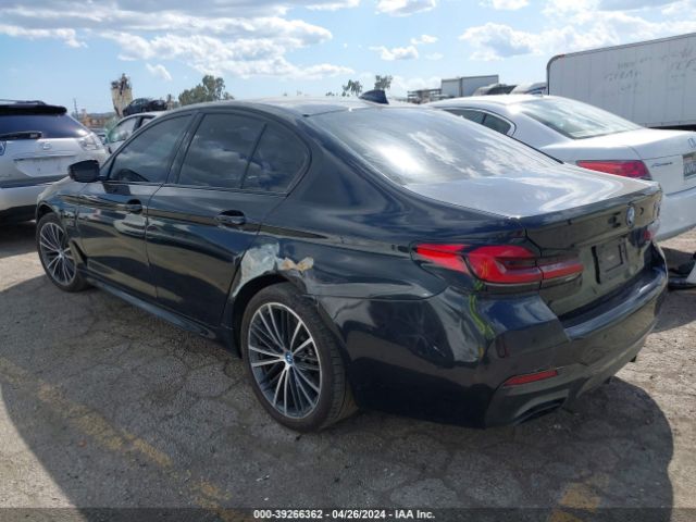WBA13AG05NCK12452 BMW 530e