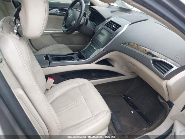3LN6L2GKXGR633356 Lincoln MKZ
