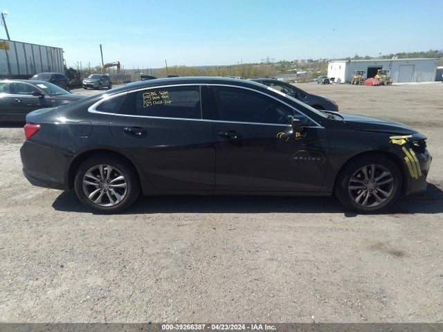 Chevrolet MALIBU LT 2018 1G1ZD5ST5JF268470 Image 13