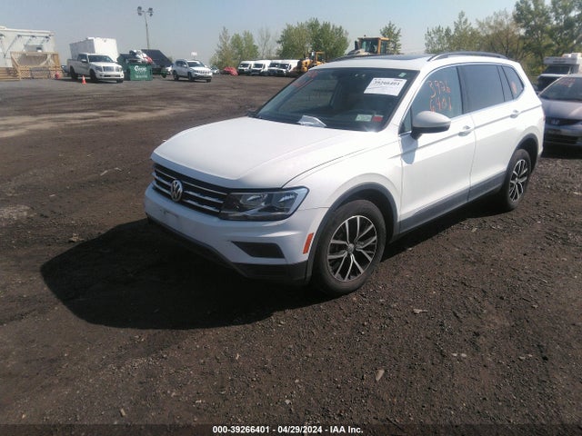 3VV2B7AX6MM122535 Volkswagen Tiguan 2.0t Se/2.0t Se R-line Black/2.0t Sel