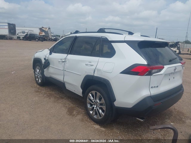 Toyota Rav4 Xle Premium 2023 2T3C1RFV4PW258772 Image 3